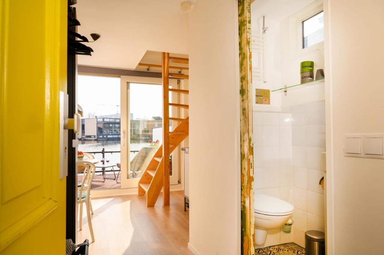 Houseboat Studio With Canalview And Free Bikes Amsterdam Buitenkant foto