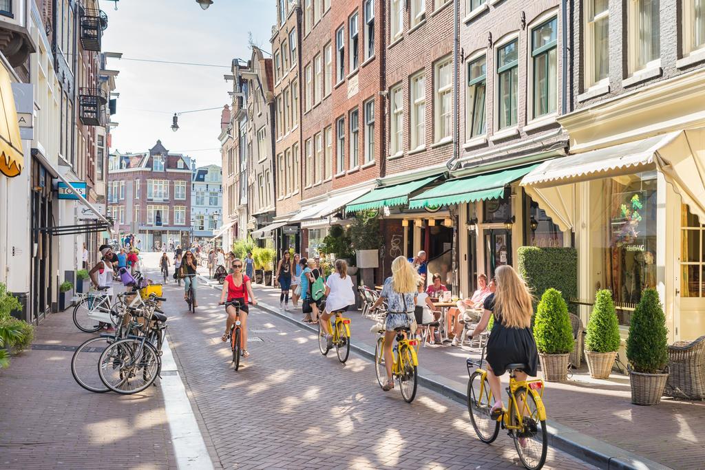 Houseboat Studio With Canalview And Free Bikes Amsterdam Kamer foto