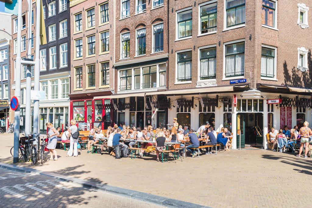 Houseboat Studio With Canalview And Free Bikes Amsterdam Kamer foto